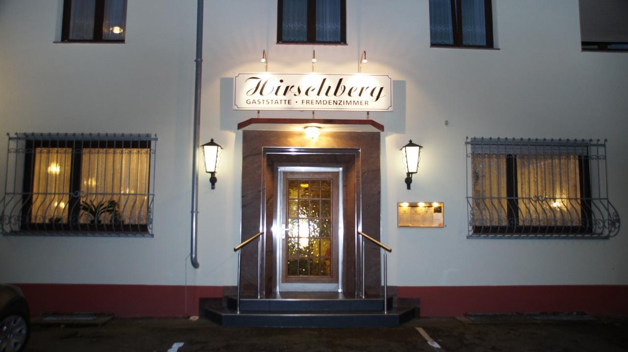 ホテルGasthaus Hirschberg ルートヴィヒスブルク エクステリア 写真