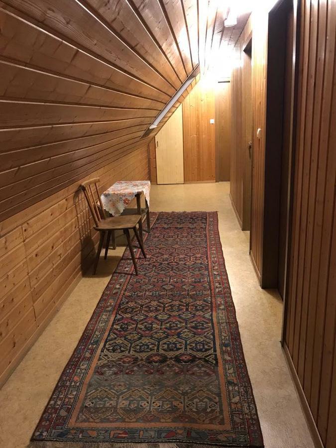 ホテルGasthaus Hirschberg ルートヴィヒスブルク エクステリア 写真
